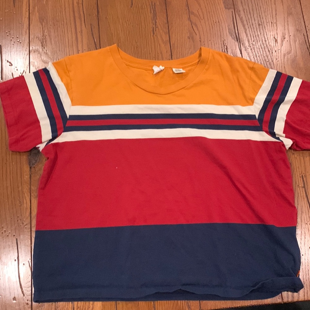 Levi’s - retro cropped top
